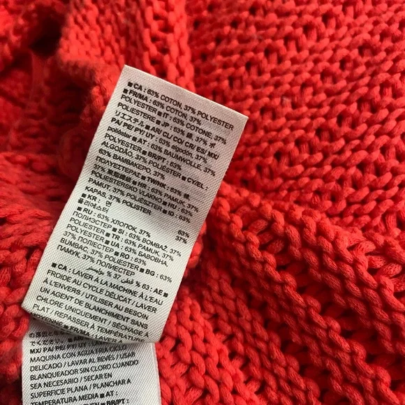 GAP Crew Neck Sweater - Picture 4 of 4